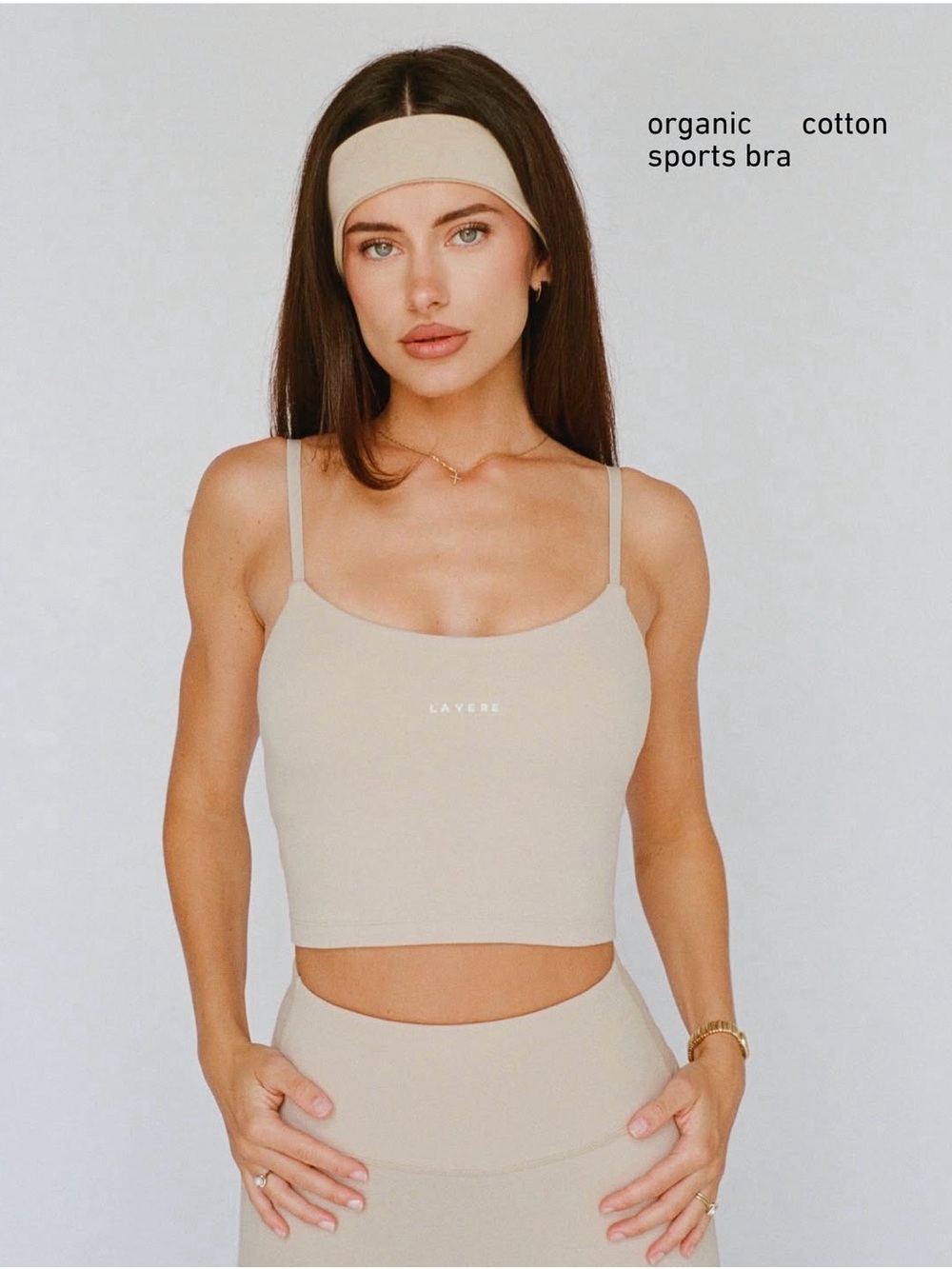 Organic cotton sports bra in oat.